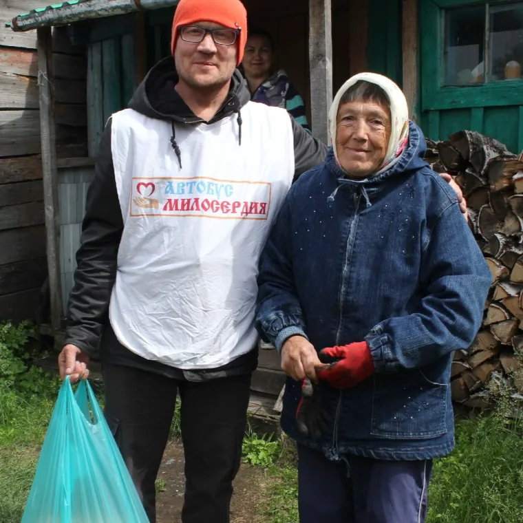 Волонтёры гуманитарного склада
